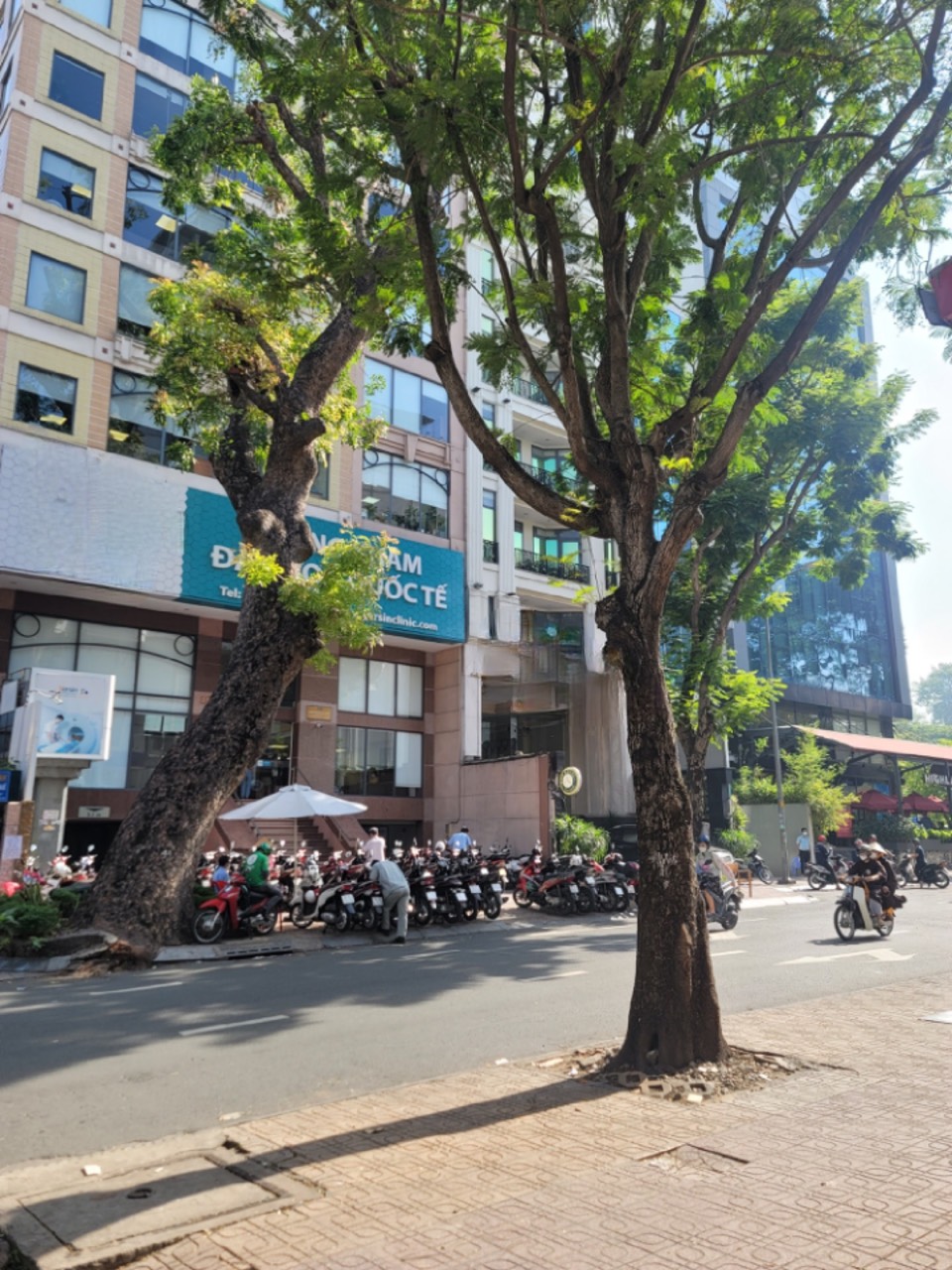 Cho thuê nhà mặt tiền Trương Định , P6 ,Q.3