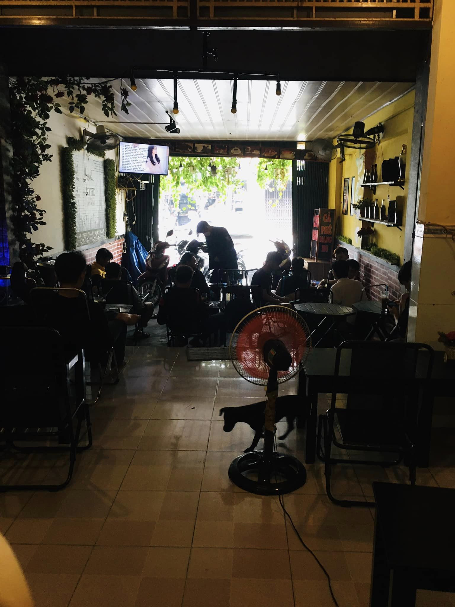 GÓC SANG NHƯỢNG QUÁN CAFE Ở HÓC MÔN