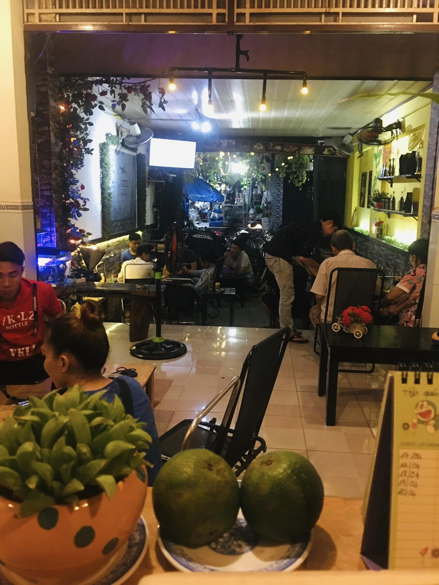 GÓC SANG NHƯỢNG QUÁN CAFE Ở HÓC MÔN