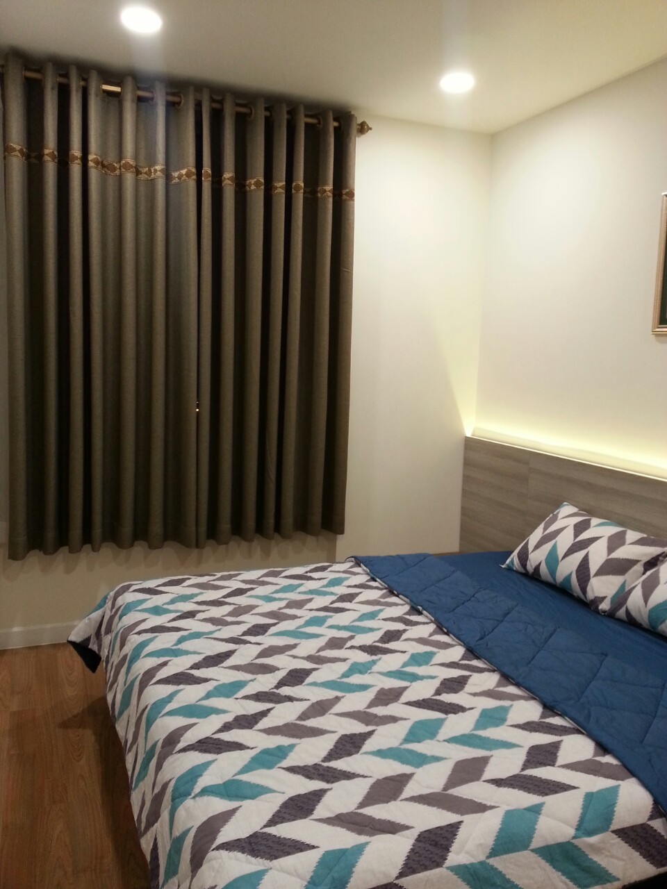 Cho thuê rẻ CHCC 1 phòng ngủ 50m2 Grand Riverside Bến Vân Đồn TP.HCM
