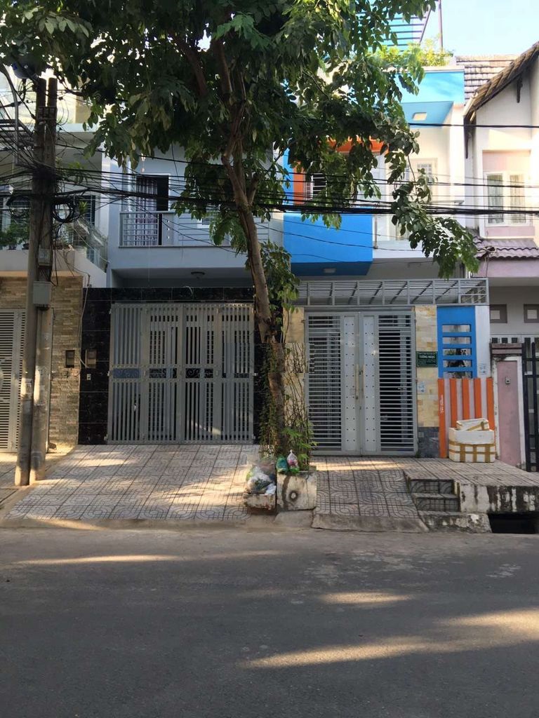 Cho thuê nhà nguyên căn khu dân cư Thành Ủy Phạm văn Đồng Gigamall