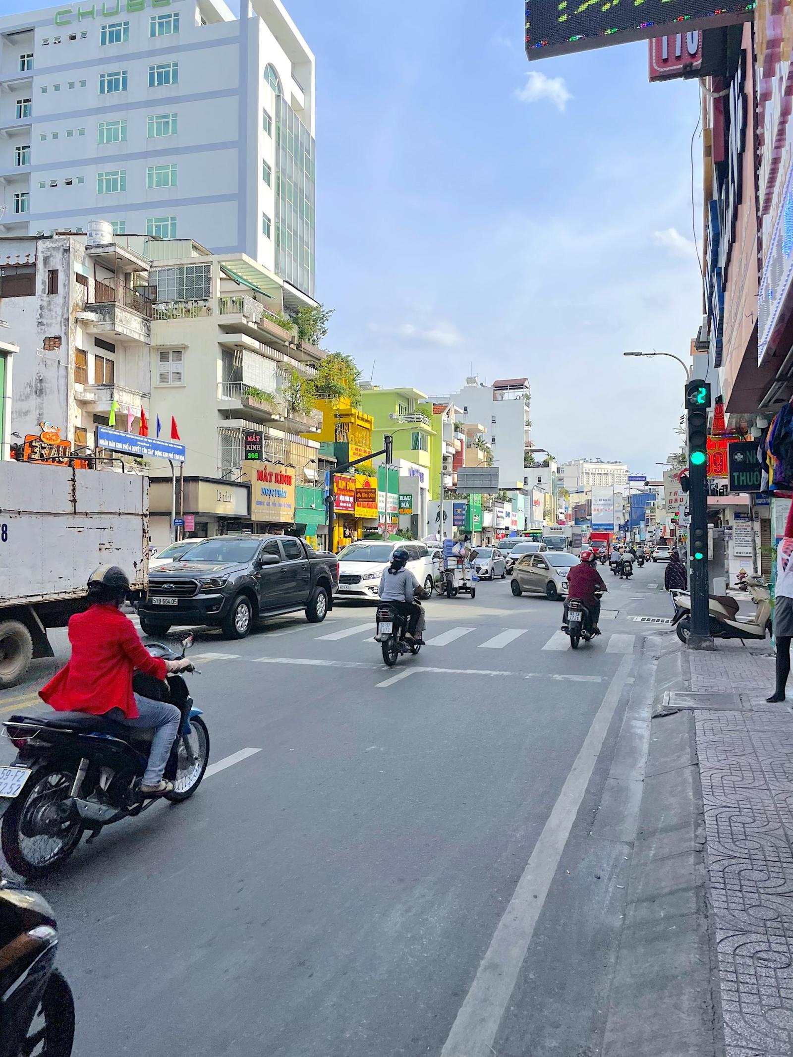 MT Phan Đình Phùng 4x20.Trệt.5L Trống Suốt.TMáy
