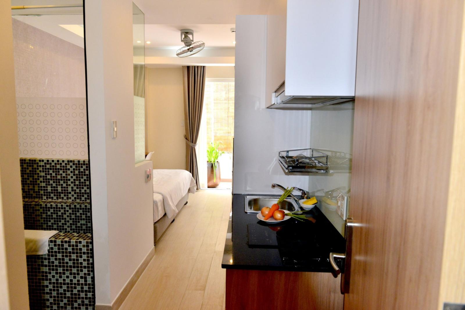 Cho thuê khách sạn tại Phú Mỹ Hưng, 17 phòng, giá chỉ 95 triệu