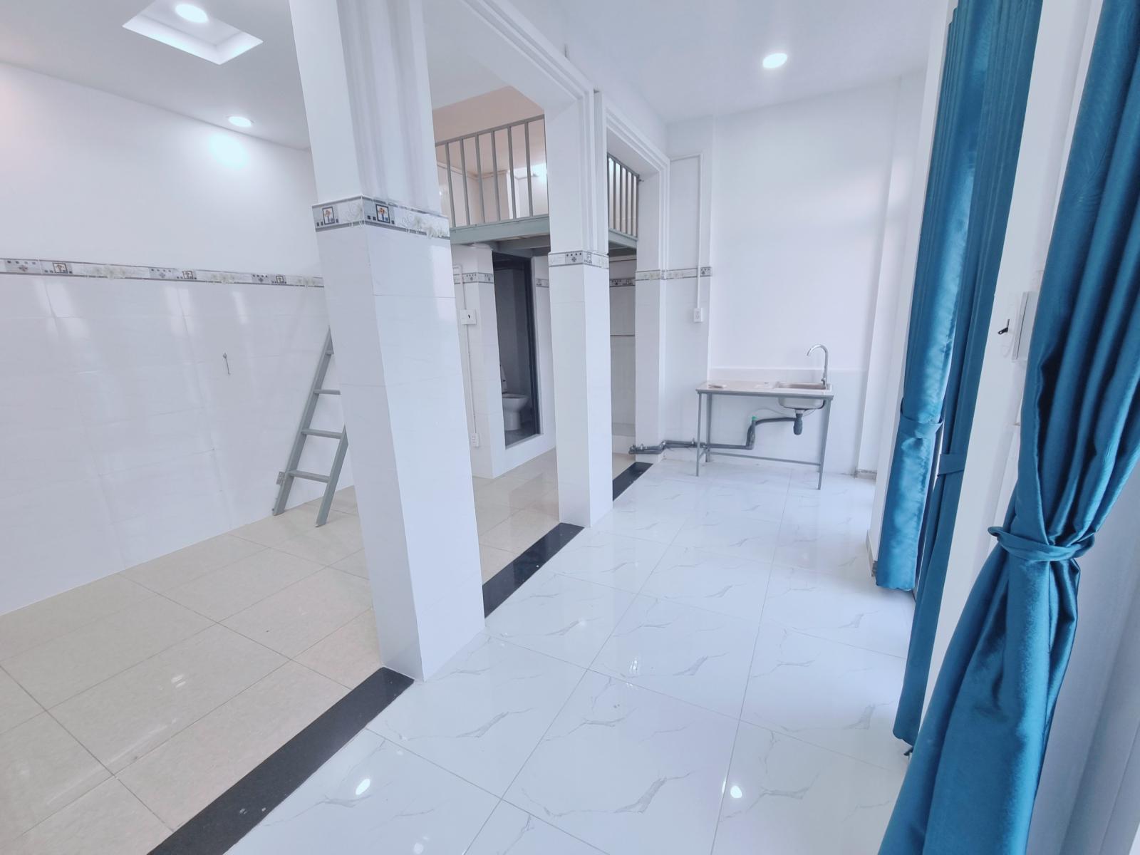 Cho thuê CHDV trốn or có nội thất Hà Huy Giáp chỉ 2.5 triệu