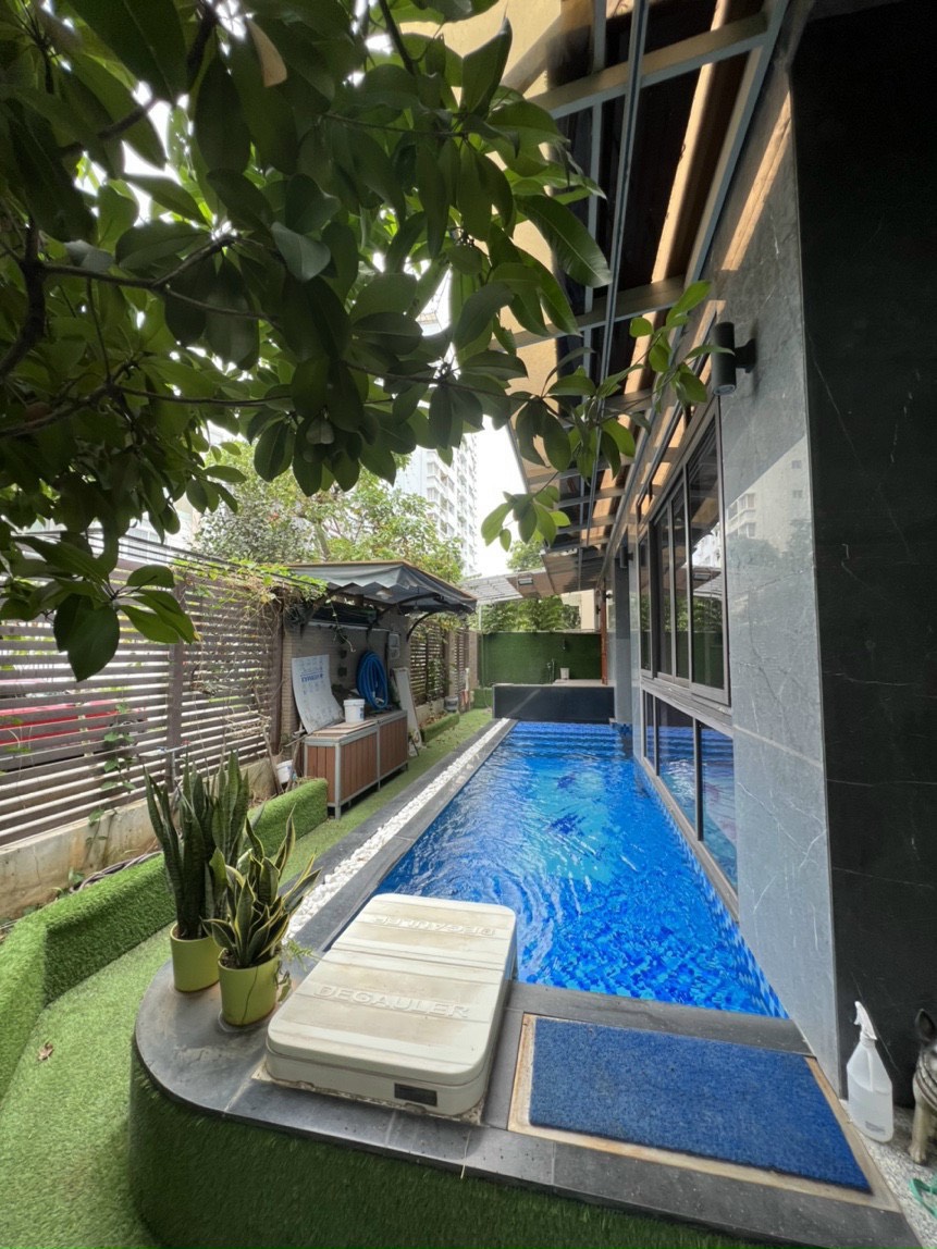 Cho thuê biệt thự có hồ bơi tại Phú Mỹ Hưng quận 7. giá chỉ 70 triệu