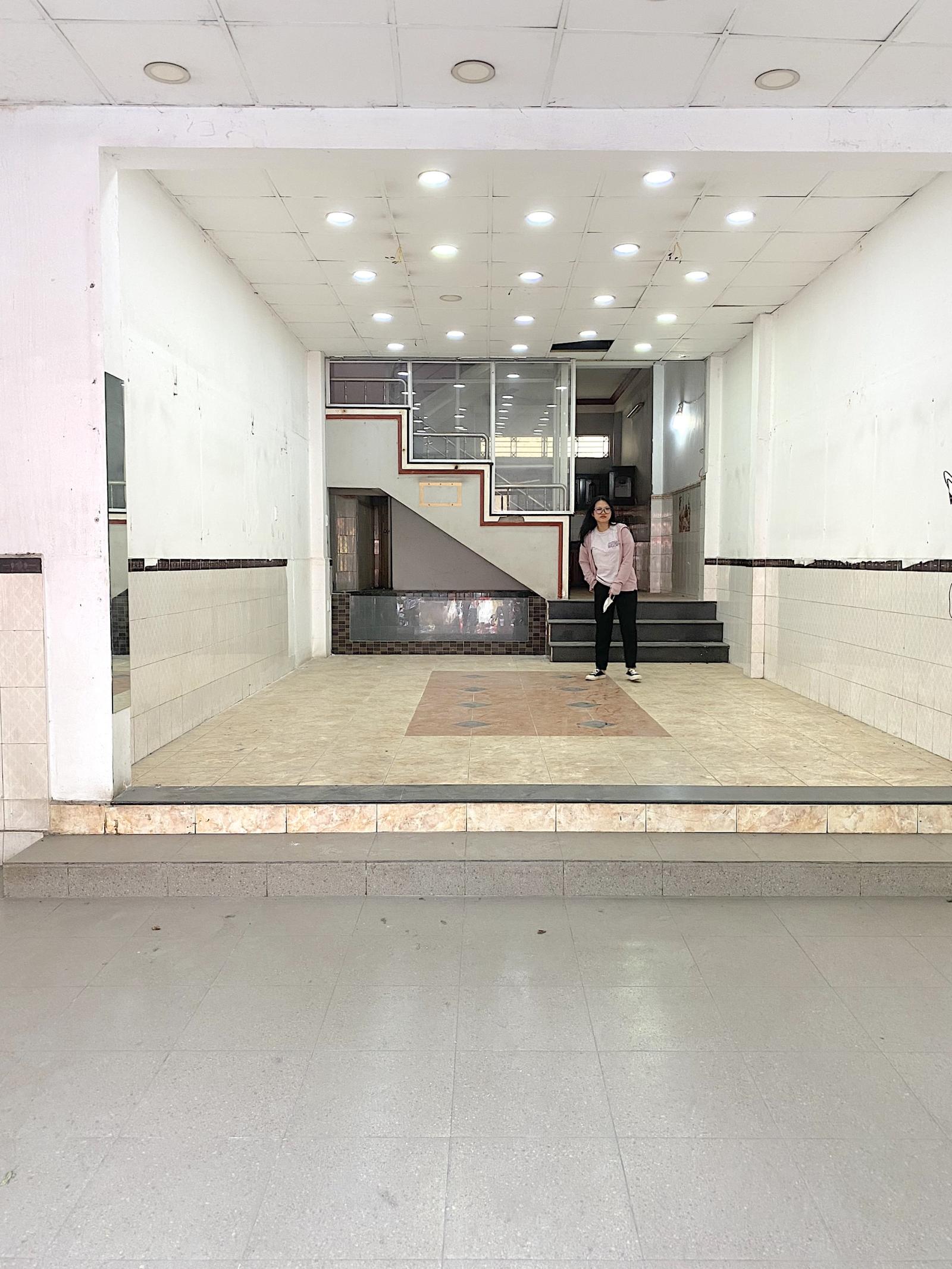 Nhà MT Nguyễn Thái Sơn 4.8x18 Trệt.3L.6P.5wc.Đa Ngành