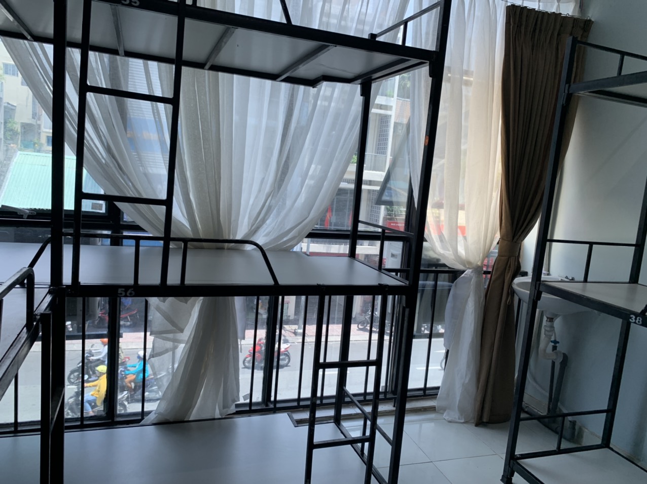 KTX FREE Máy Lạnh, Điện, Nước Chỉ 700k Bình Thạnh.