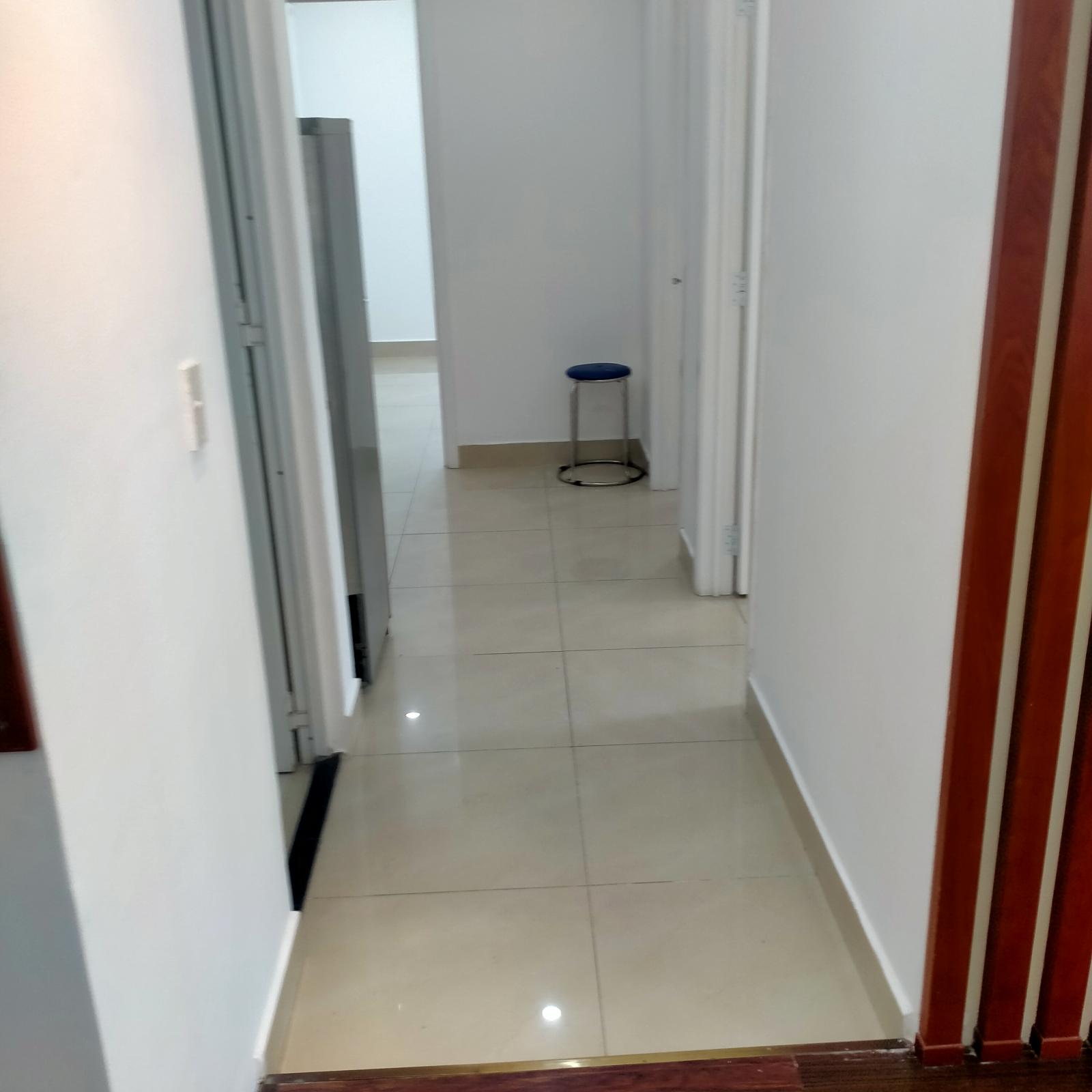 Cho thuê gấp Sky Garden 3. 2PN 2WC.13/tháng ở luôn