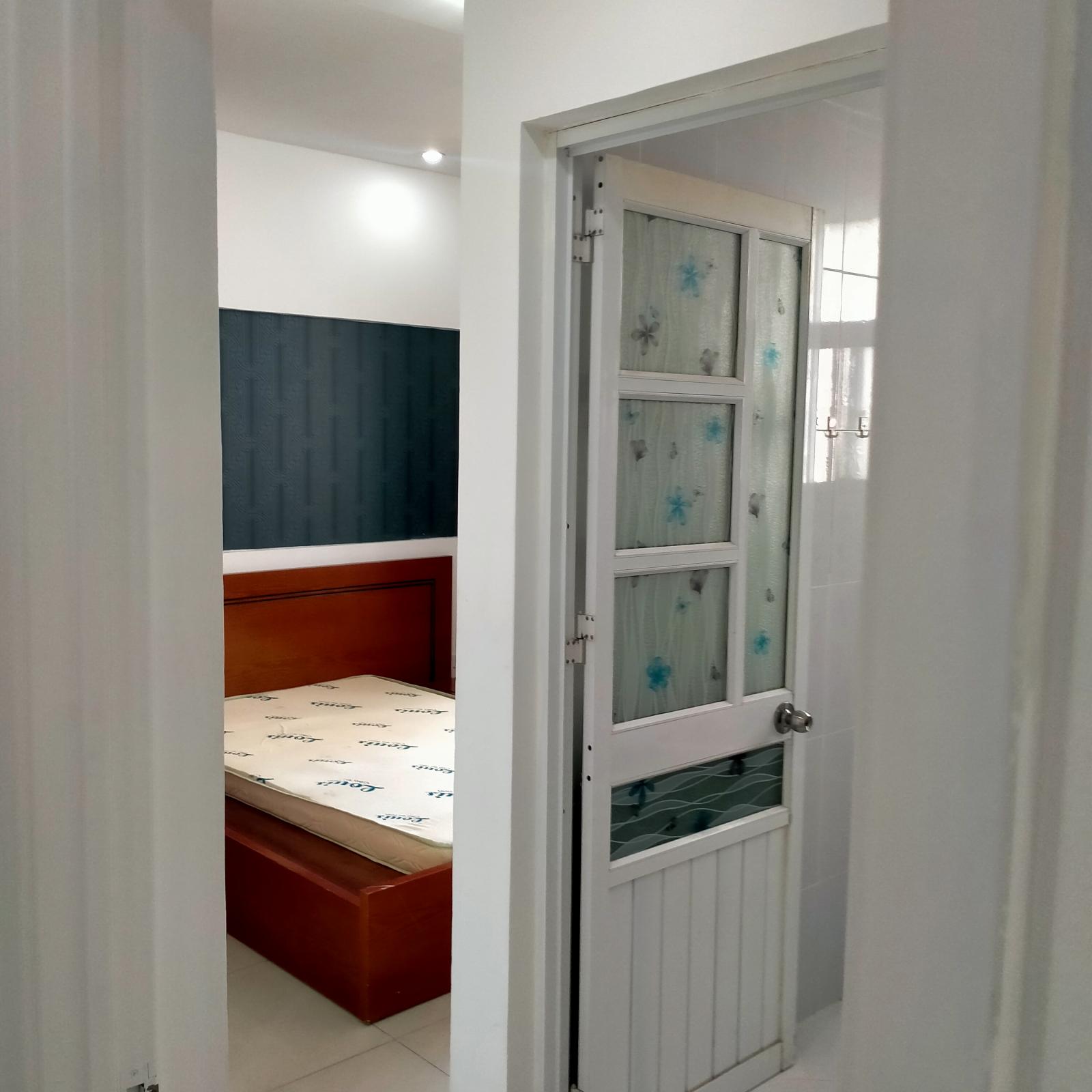Cho thuê gấp Sky Garden 3. 2PN 2WC.13/tháng ở luôn