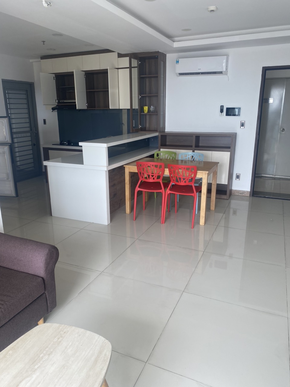 Cho thuê CH Hưng Phúc 82m2 2PN 2WC, full nội thất, view biệt thự, giá 15tr/tháng