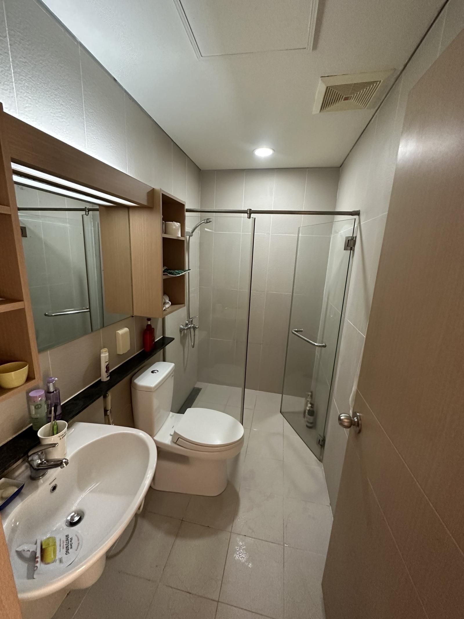 Chính chủ cho thuê căn hộ 2PN Hàn Quốc The Eastern full nội Thất tại 299 Liên Phường, Quận 9