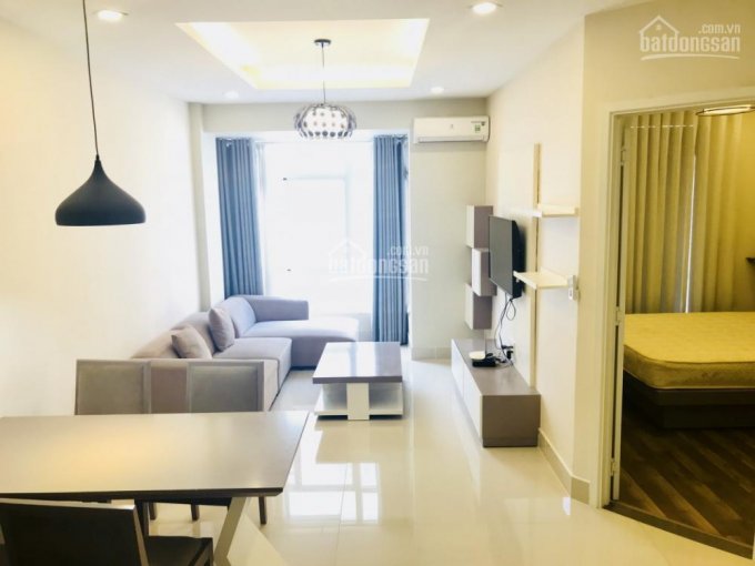 Cho thuê chung cư Sky Garden 3, Phú Mỹ Hưng, 3PN + 2WC lầu cao nhà đẹp . LH: 0914241221 Ms.Thư 