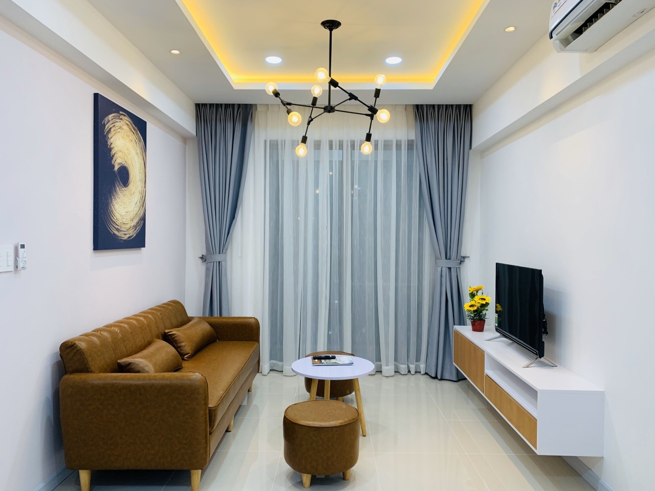 Cho thuê căn hộ Cao cấp Saigon South Residence Phú Mỹ Hưng, 10 Triệu