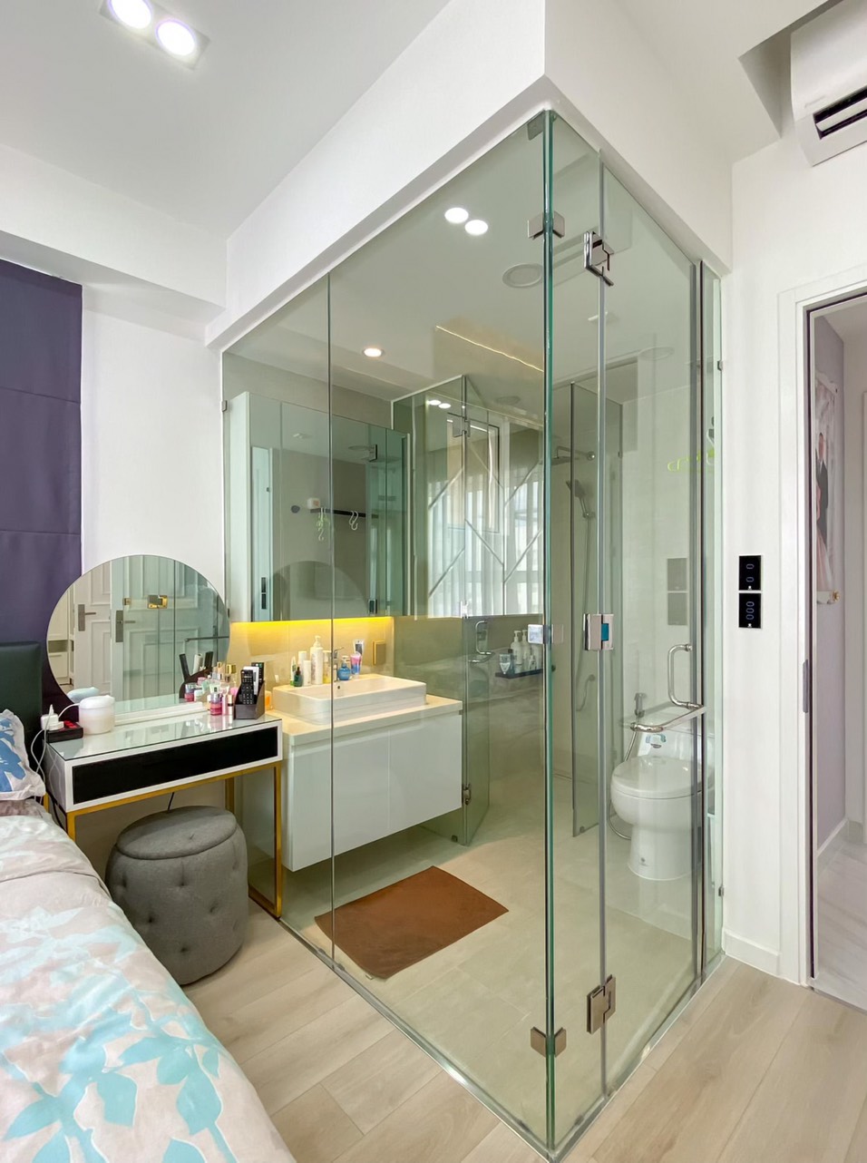 Cho thuê căn hộ Saigon South Residence Phú Mỹ Hưng 3 Phòng ngủ 14 Triệu. LH: 0982.363.707