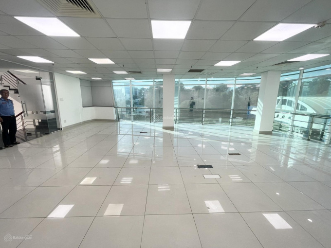 siêu vị trí nhà mặt tiền Mạc Thị Bưởi, Q1