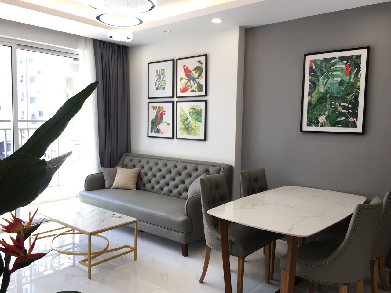 Cho thuê căn 2 phòng ngủ tại Saigon South Residences, Miễn Phí Quản Lý. LH: 0982363707