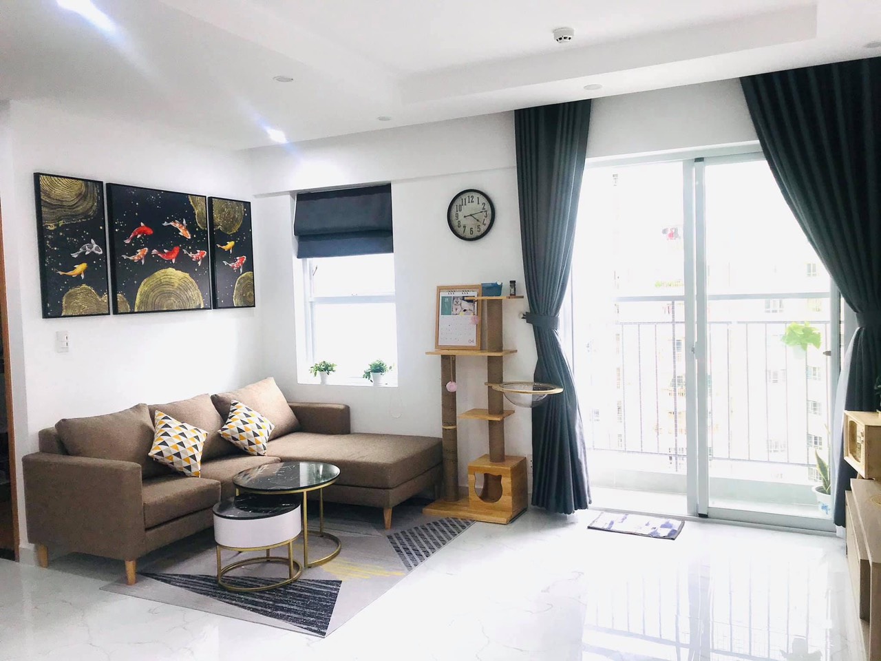 Chung cư Conic Skyway cho thuê căn hộ diện tích là 97m2-3PN-2WC- nội thất cơ bản, giá cho thuê 8tr/tháng.  