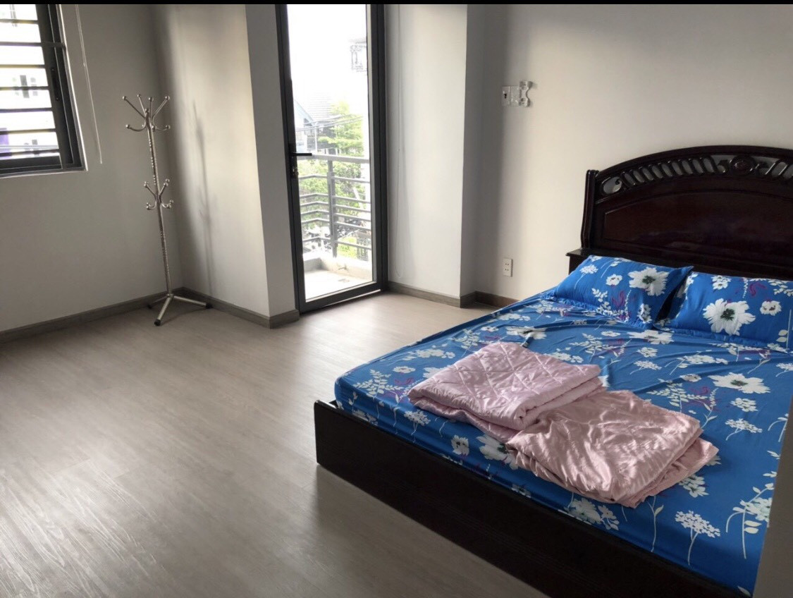 Cho thuê nhà MT Nguyễn Thái Sơn P. 4, Q. Gò Vấp
