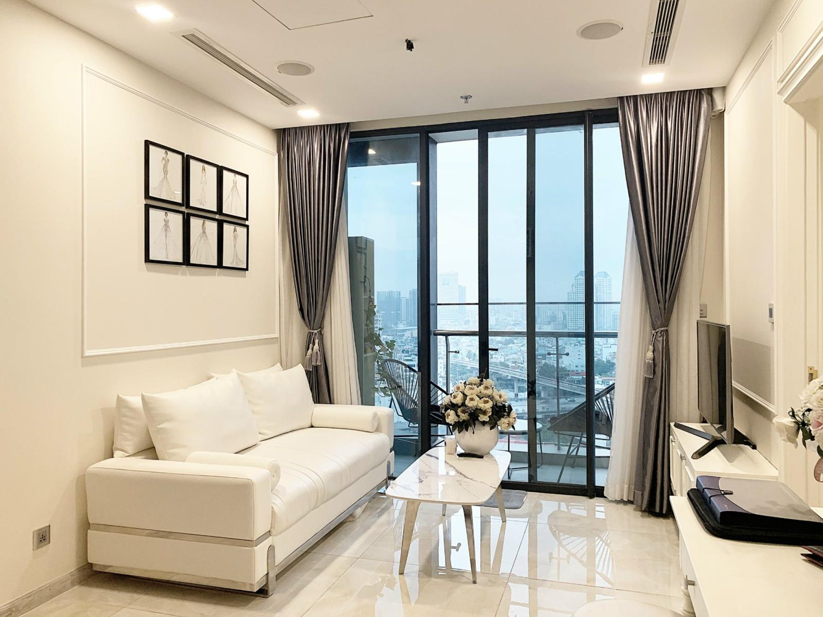 Vinhomes Bason cho thuê căn hộ sang trọng, view đẹp