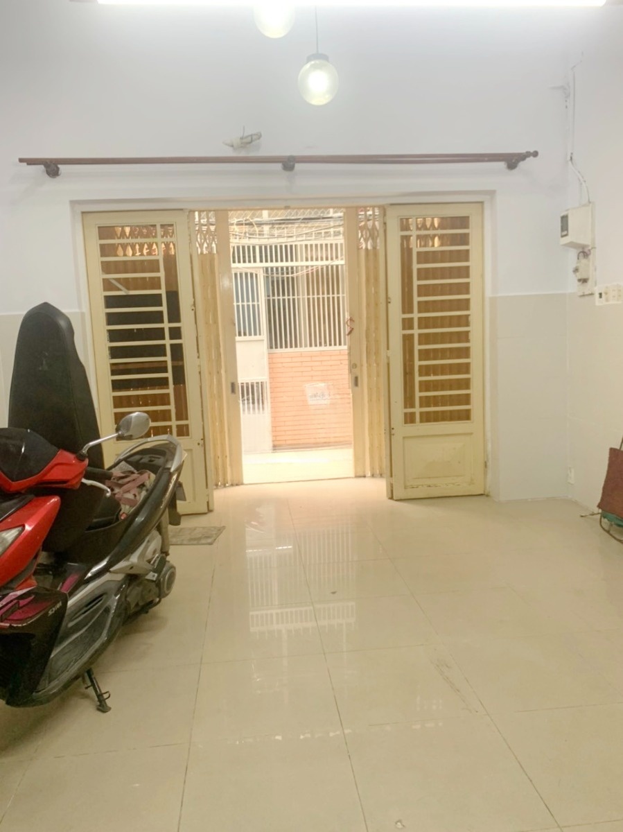 Nhà thuê 3 Tầng mới hẻm 137 Trần Đình Xu P. N Cư Trinh Q1