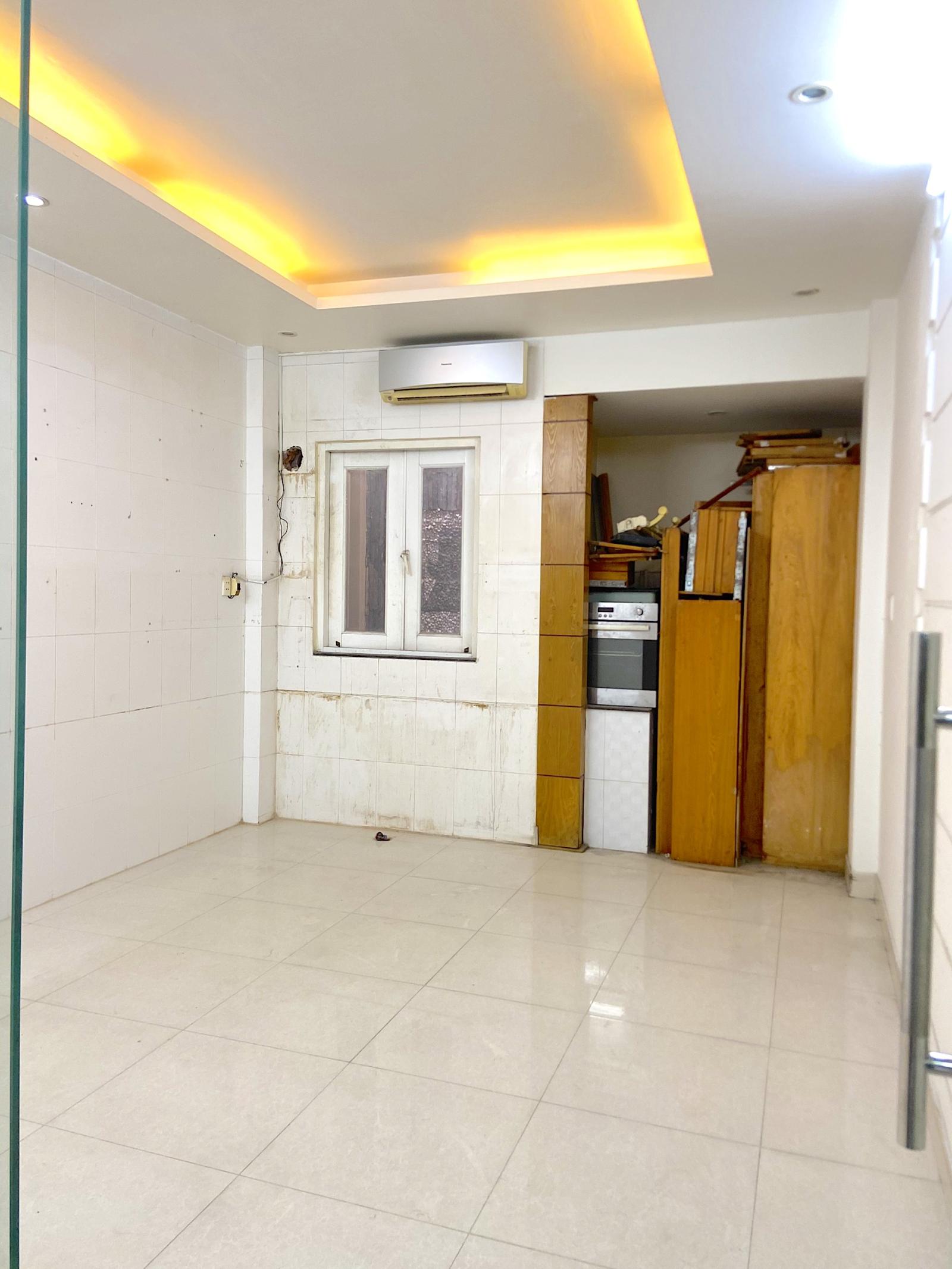 Nhà Nguyễn Hữu Cảnh 4x20 Trệt.4L.8P.6w.Tốt Vpcty,Spa