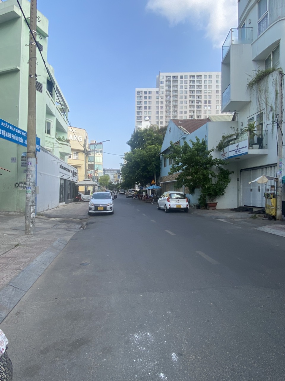 Cho thuê nhà mặt tiền Nguyễn Văn Nguyễn Phường Tân Định Q1