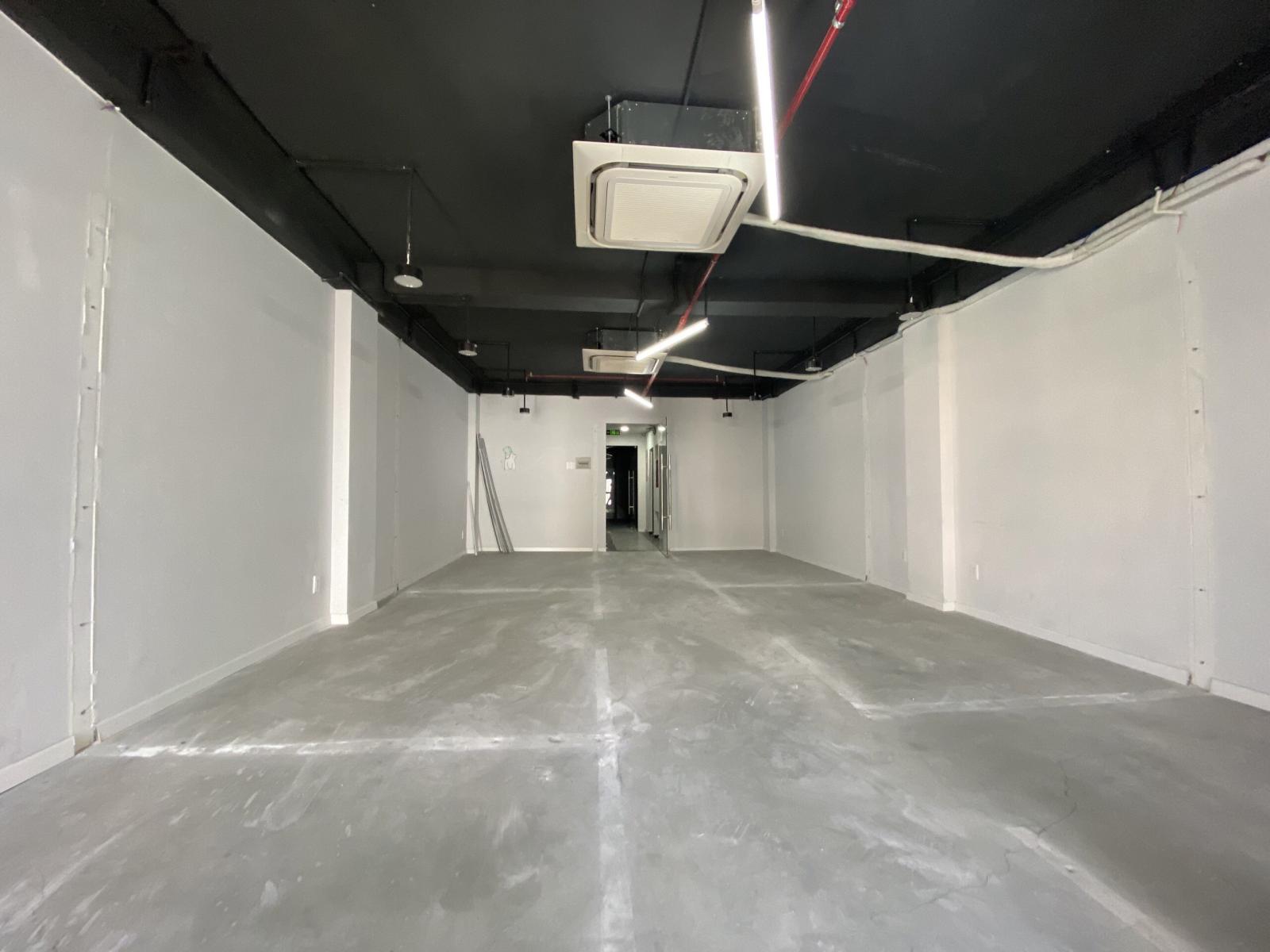 Cho thuê MẶT TIỀN NGANG 10M, NGUYỄN VĂN TRỖI , Quận Phú Nhuận