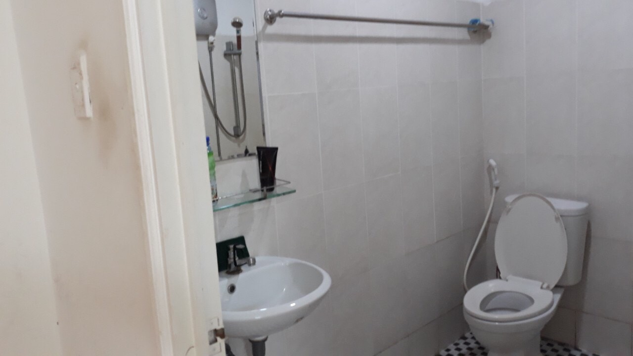 Cho thuê chung cư 8X Đầm Sen 2PN 1WC Nhà mới vào ở liền 