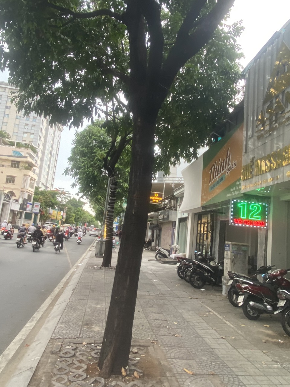 RẺ 60tr! Cho thuê MT Võ Thị Sáu Quận 1 - 4.5x25m - 3 lầu – lề đường rộng.
