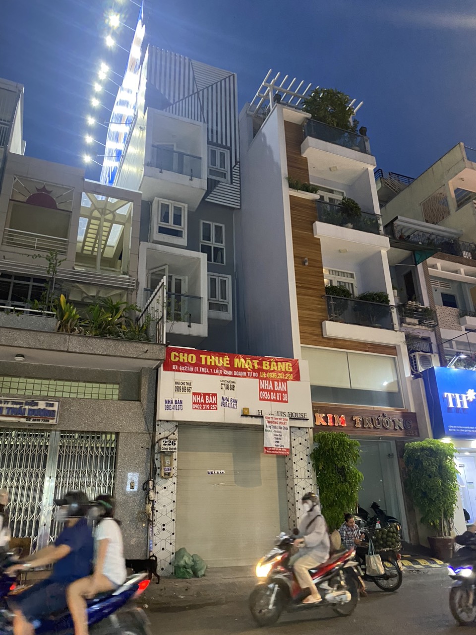 Cực RẺ 55tr! Cho thuê MT Cống Quỳnh Quận 1 - 4x21m - 2 lầu.