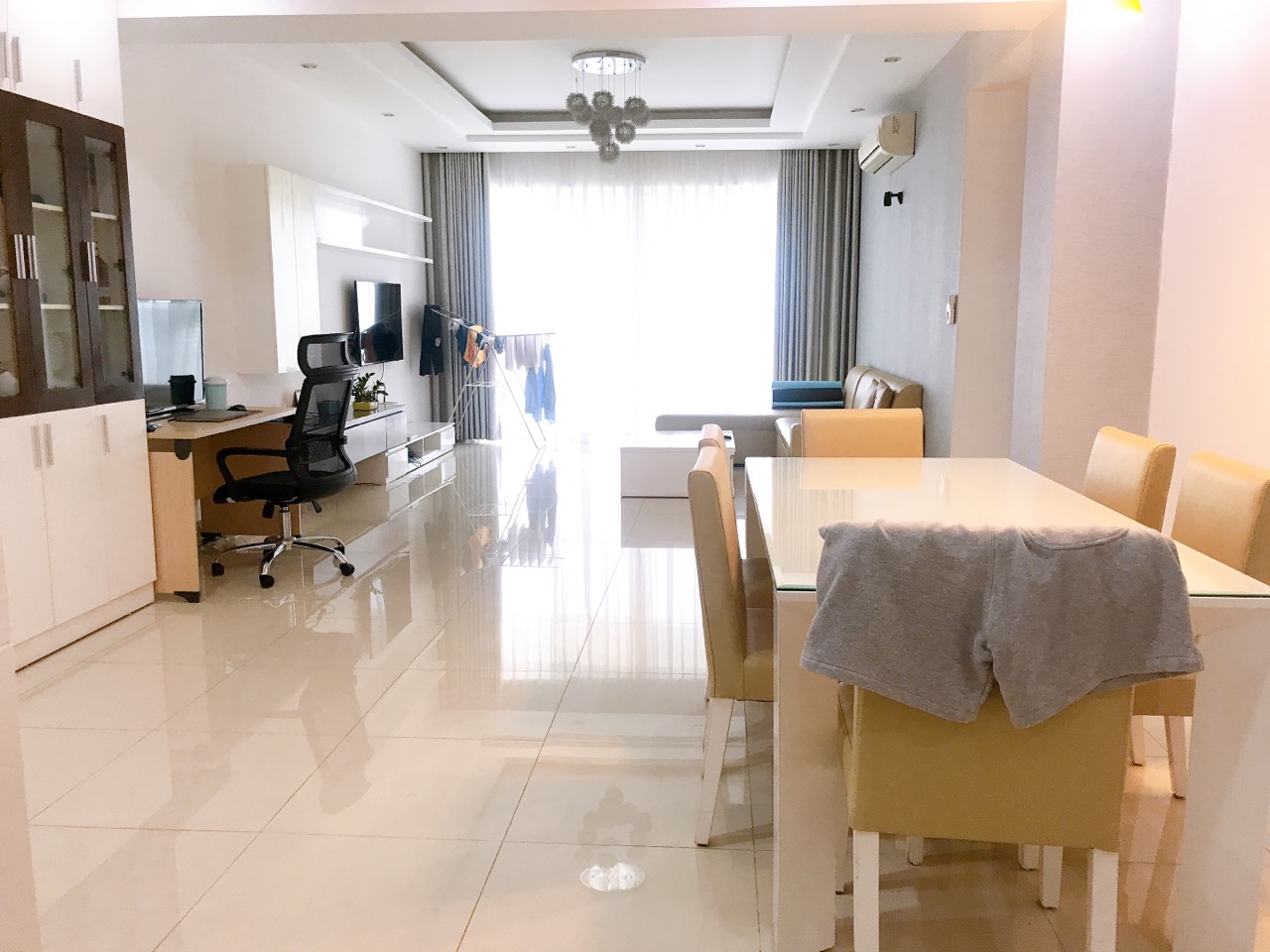 Cho thuê nhanh căn hộ cao cấp Riverpark Residence, DT 145m2, 3PN, 2WC, full NT, giá thuê 40.5 triệu/tháng