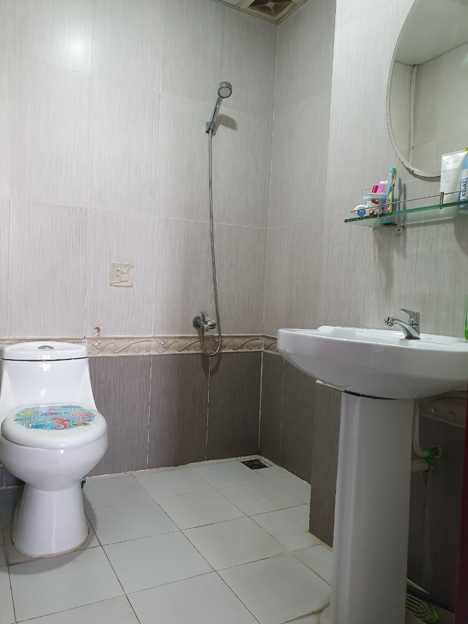 Cho thuê căn hộ chung cư Sacomreal-584, Tân Phú,  diện tích 79m2  giá 8 Triệu/tháng Liên hệ 0813632608
