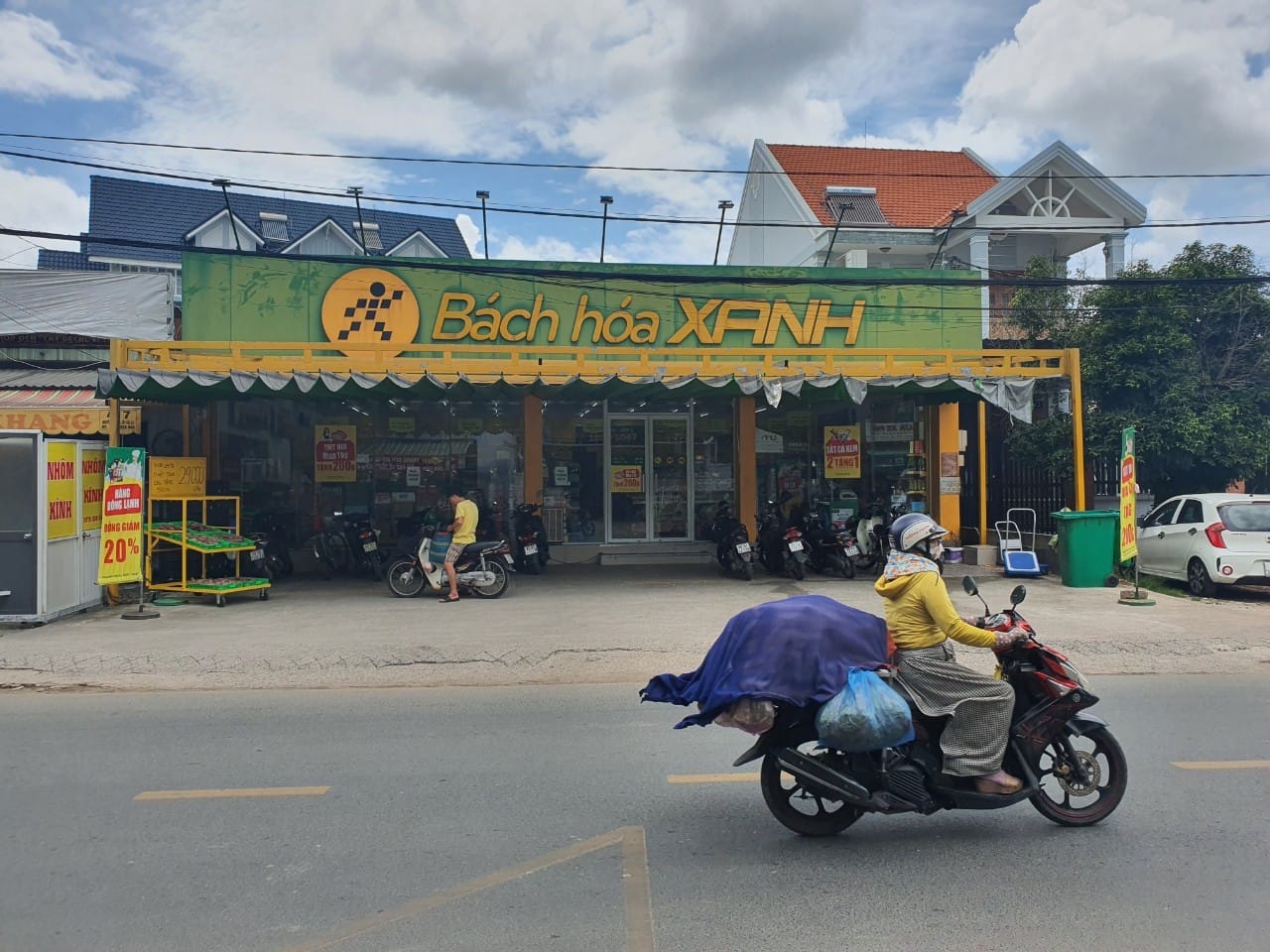 Cho thuê mặt bằng mặt tiền đường Nguyễn Thị Định Phường Thạnh Mỹ Lợi Quận 2  - 400m2  vị trí kinh doanh Giá thương lượng ☎ 0903034123 