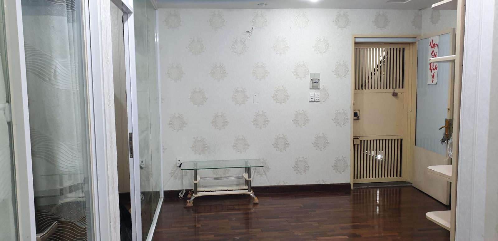 Cho thuê căn hộ chung cư tại  Bàu Cát II, Tân Bình, Tp.HCM diện tích 56m2  giá 7.5 Triệu/tháng có nội thất