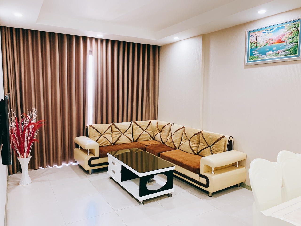 Căn hộ chung cư Lotus Garden Q. Tân Phú diện tích 89m2. 2pn giá 11.5tr/tháng, nội thất full