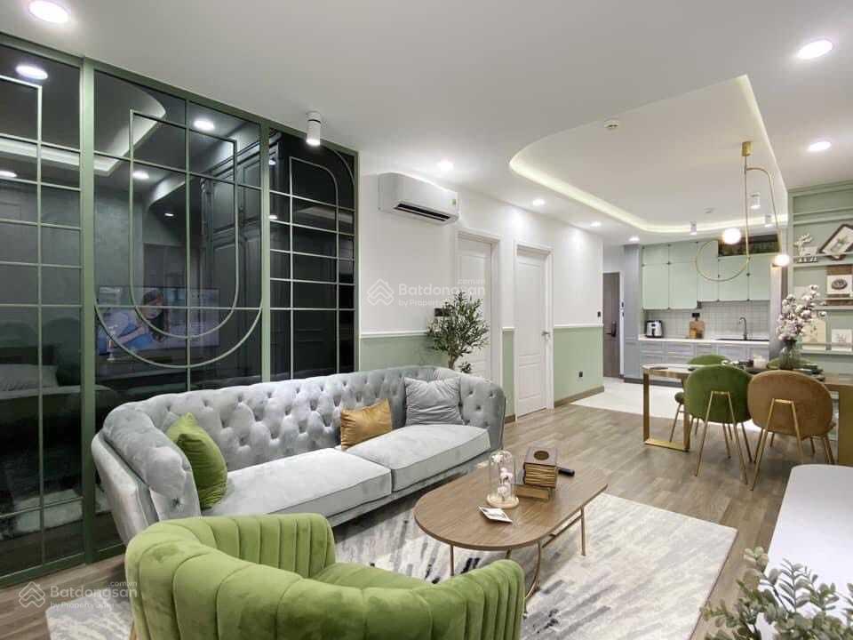 Bán căn hộ Penthouse Green View, DT 220 m2, giá 11 tỷ.