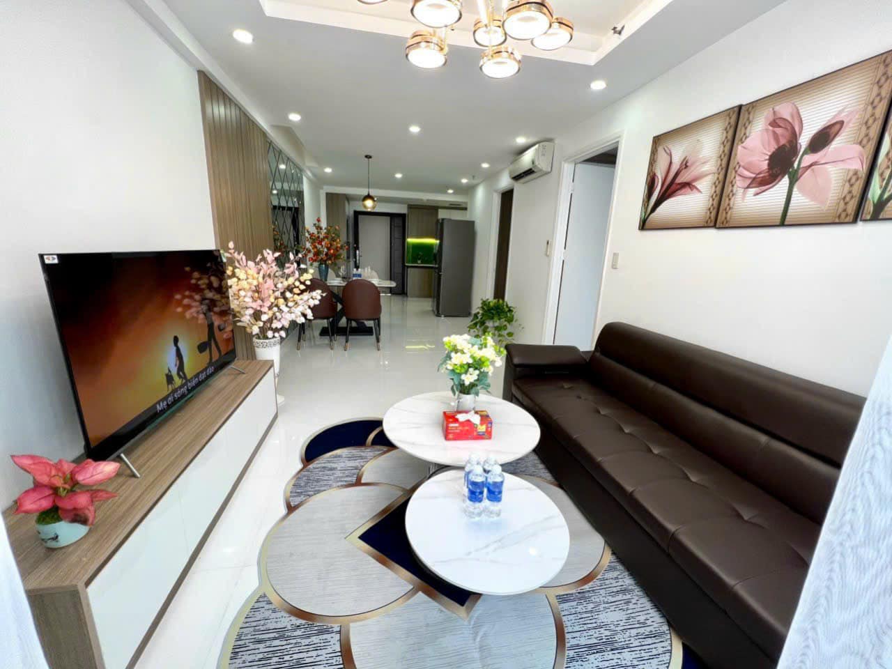 Cần cho thuê gấp căn hộ Scenic Valley, PMH, Quận 7, 2PN ,2WC nhà đẹp, giá chỉ :18 triệu. LH:0906.611.859 Thư