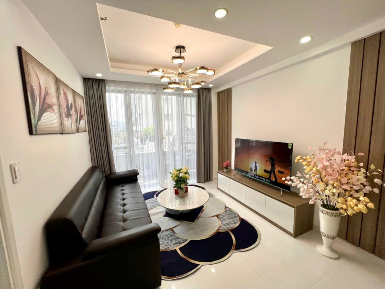 Cần cho thuê gấp căn hộ Scenic Valley, PMH, Quận 7, 2PN ,2WC nhà đẹp, giá chỉ :18 triệu. LH:0906.611.859 Thư