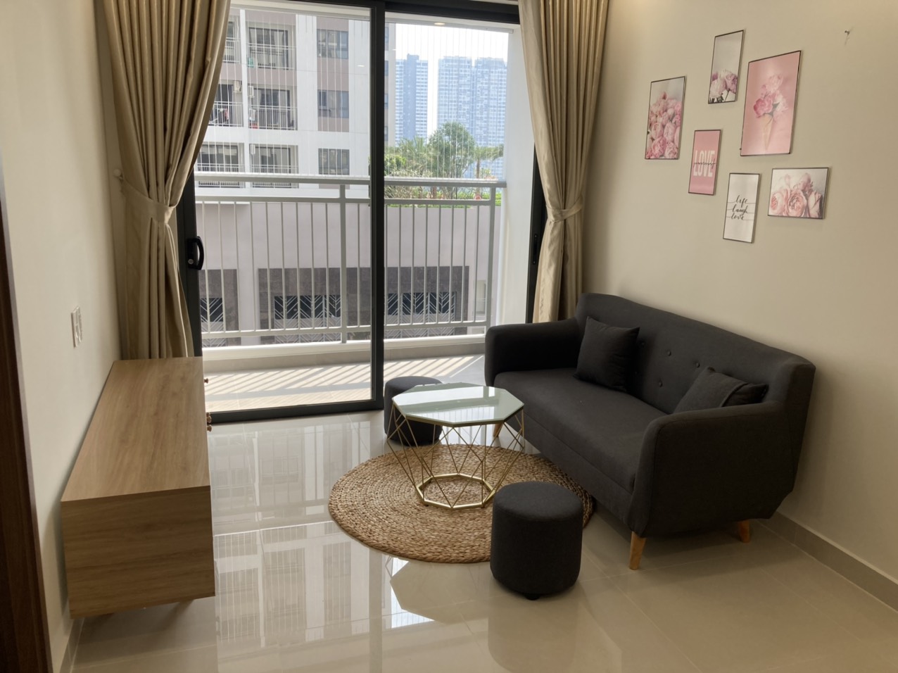 Cần cho thuê căn hộ chung cư Q7 - Saigon Riveside liền kề PMH. 2pn 12tr full nt