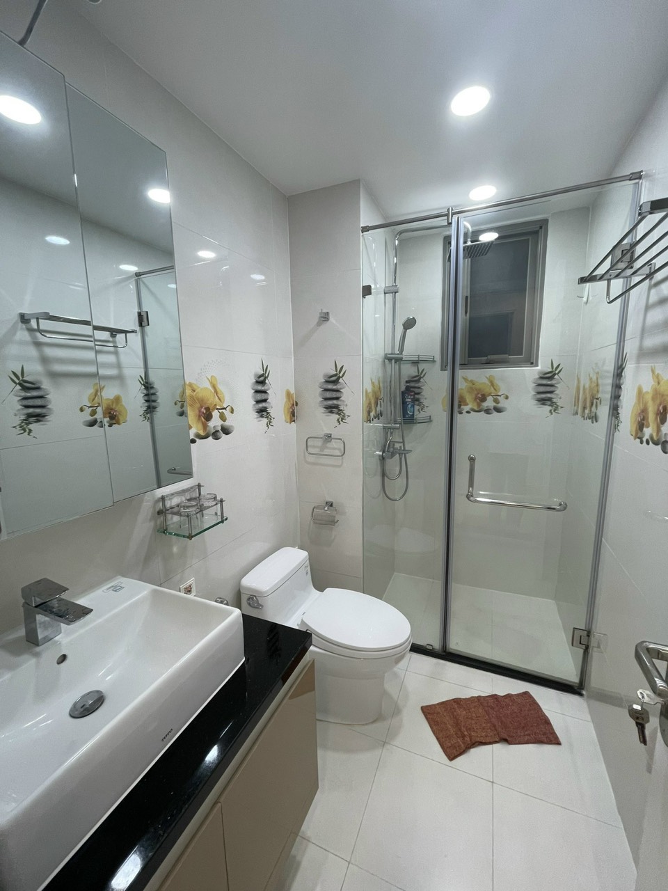 Cần cho thuê CH Hưng Phúc - Happy Residence, PMH, Q7, dt:98m2 , 3PN, căn góc kèm ô xe hơi miễn phí