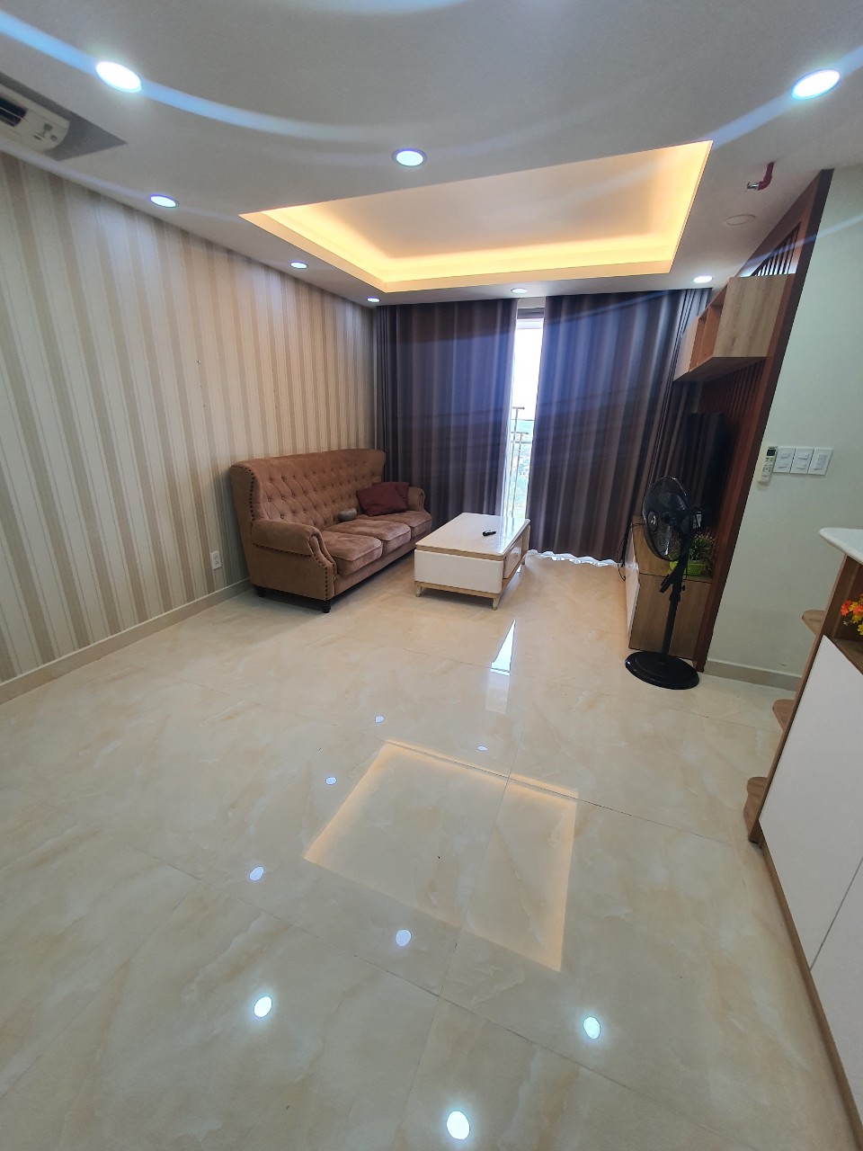 Cho thuê nhanh căn hộ Hưng Phúc 3pn full nội thất view villa chỉ 20tr/tháng.