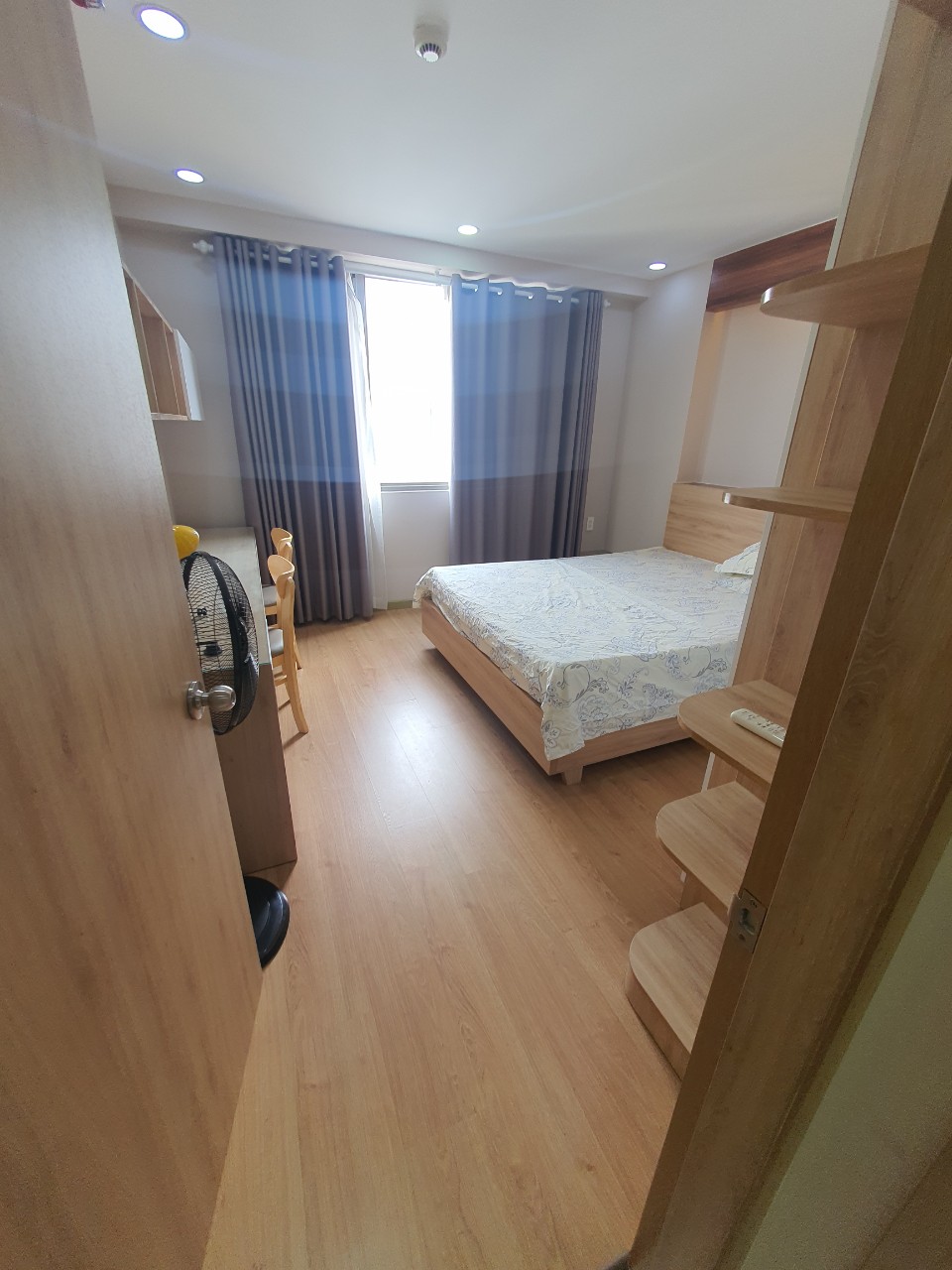 Cho thuê nhanh căn hộ Hưng Phúc 3pn full nội thất view villa chỉ 20tr/tháng.