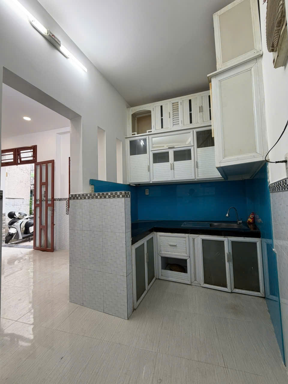 BÁN NHÀ ĐƯỜNG TRẦN XUÂN SOẠN, TÂN HƯNG, QUẬN 7, DT 30M2 CHỈ 3 TỶ 690. LH:0908523278.