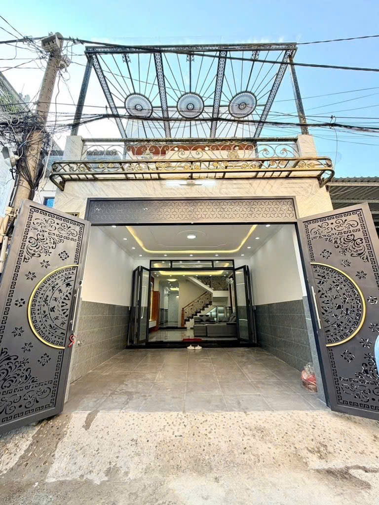 NHÀ HẺM XE HƠI: 92M2 GỒM 1 TRỆT 1 LẦU 4PN 3WC PK PT. LH:0336939979