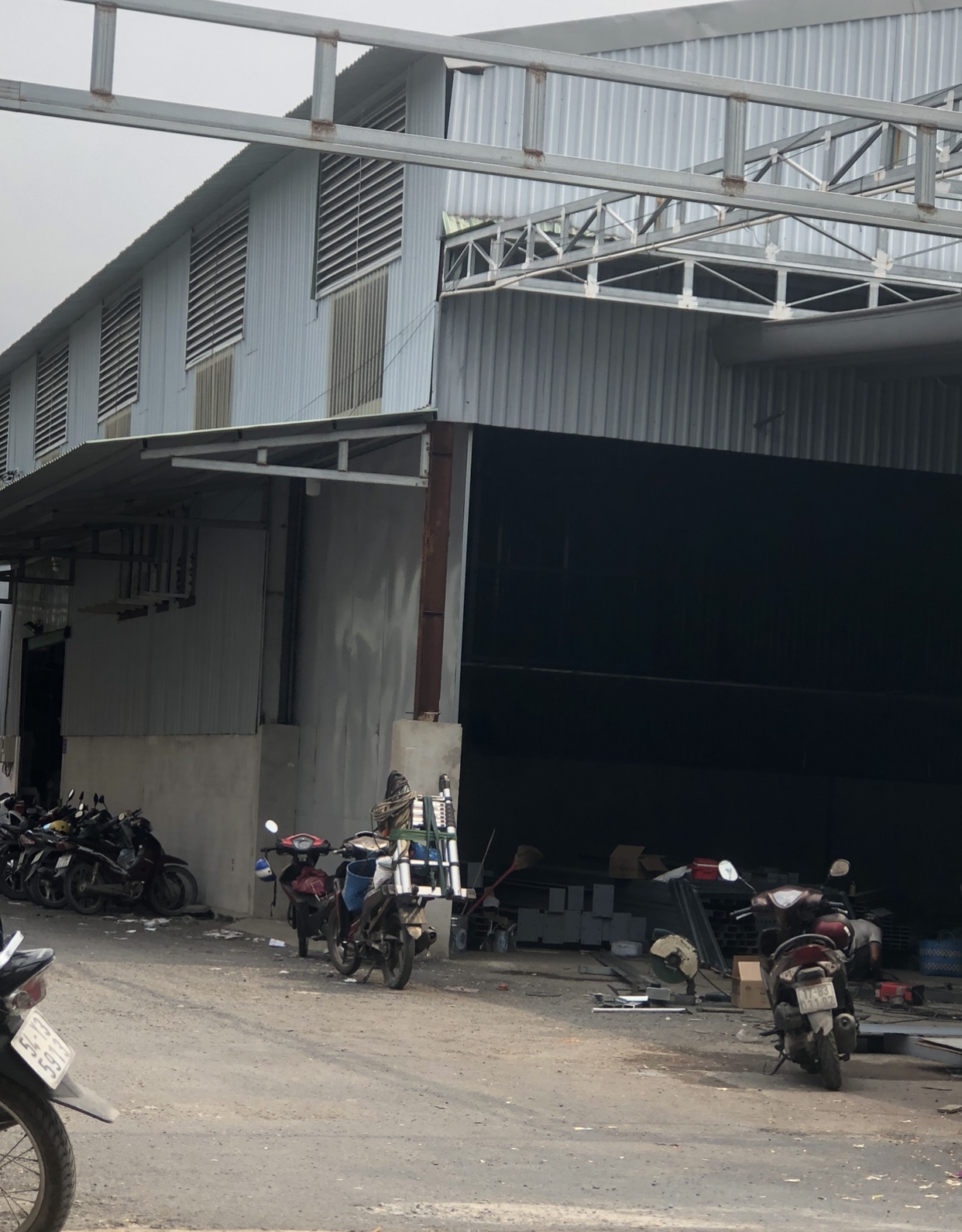 Cho thuê kho xưởng 420m2/750m2 Gần TL13, Thạnh Lộc Quận 12