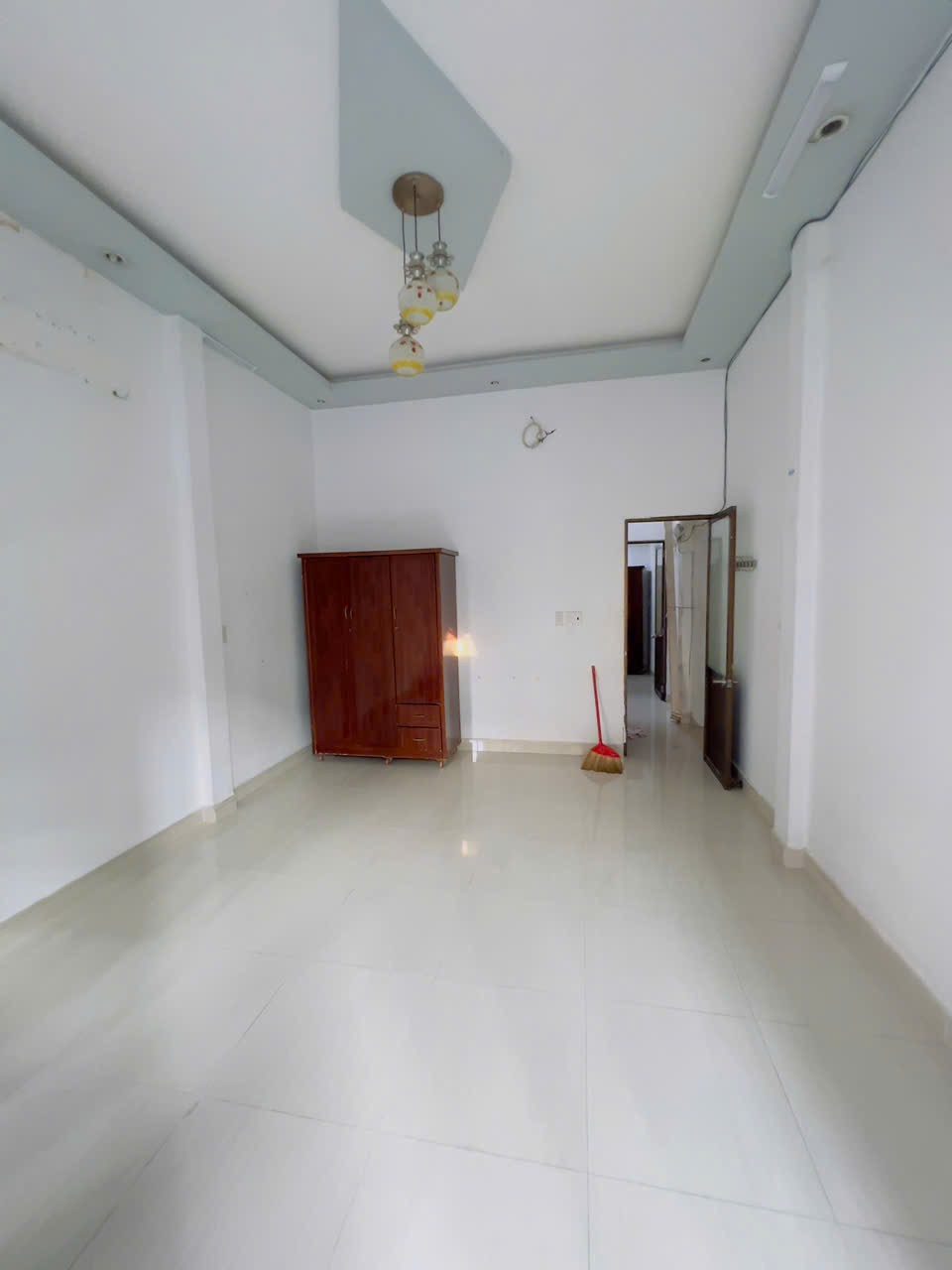 Cho thuê nhà 48/ đường số 11 gò vấp 4 x 15 đúc lầu 3 pn 2wc giá 10tr