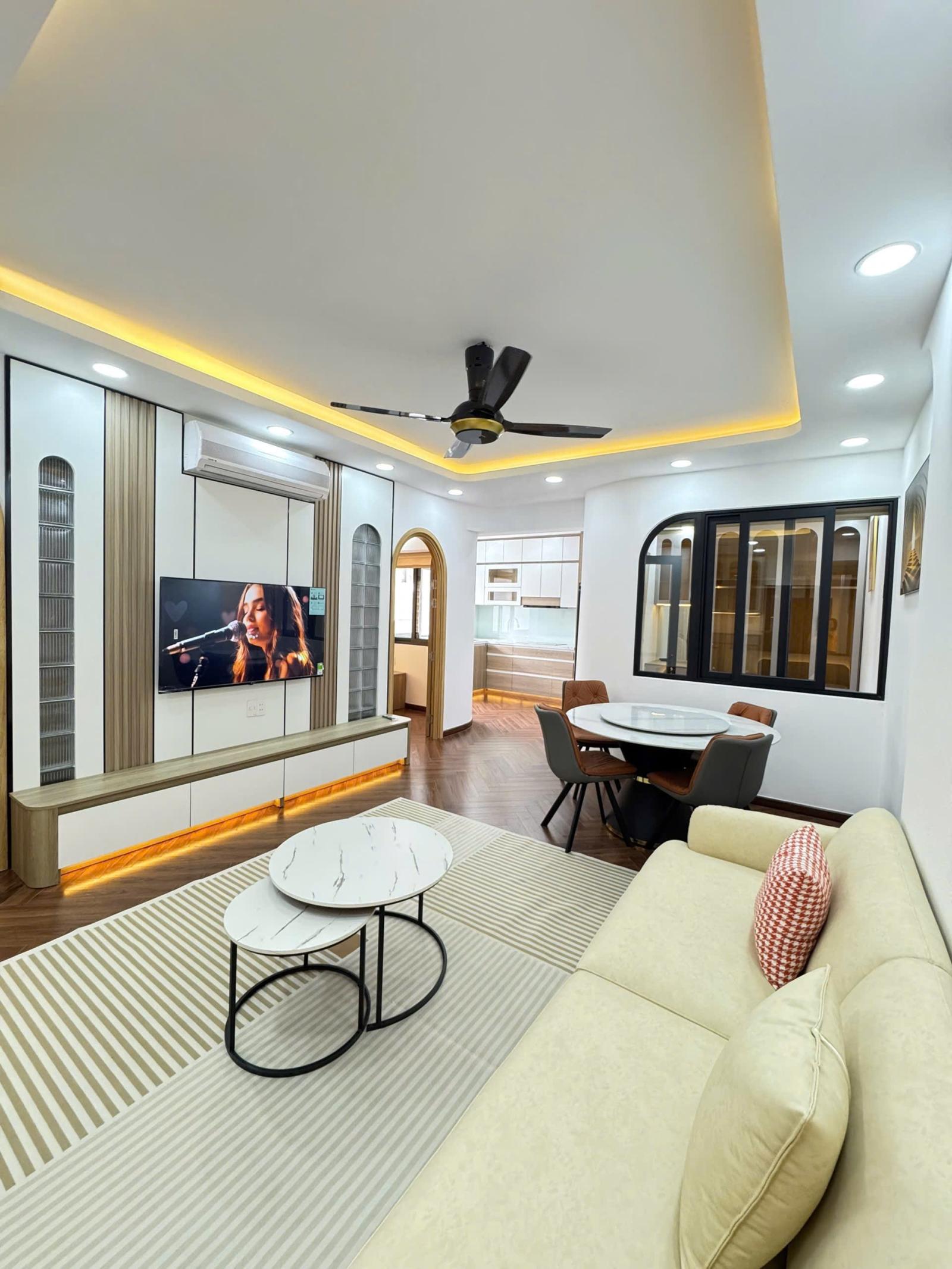 Cần cho thuê nhanh căn hộ Scenic Valley, PMH, Q7 nhà đẹp, giá rẻ nhất. LH:0777928686 Mr.Đức Huy