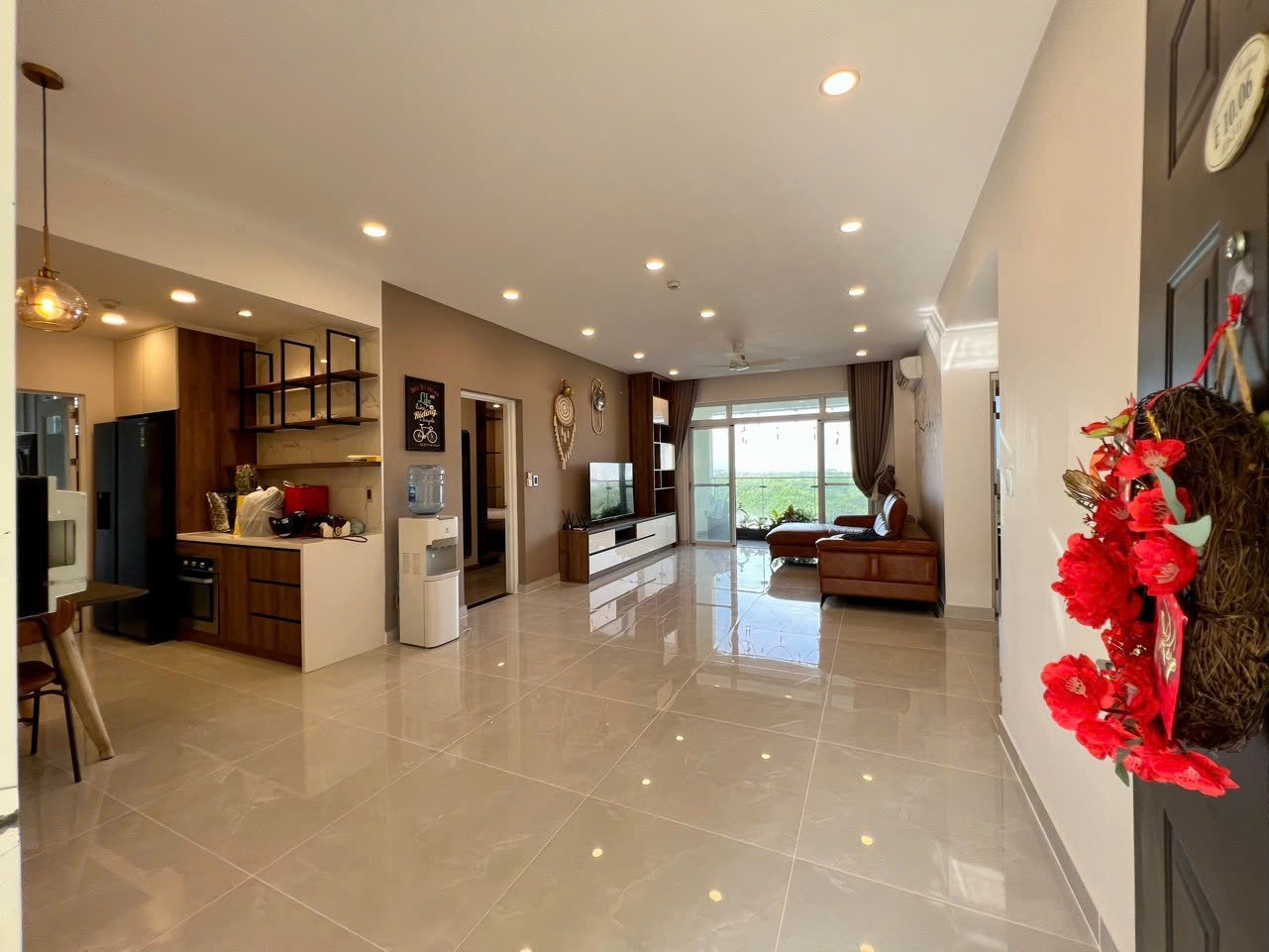 Cho thuê căn hộ Riverside Residence 129m2, 4PN, full NT, view sông