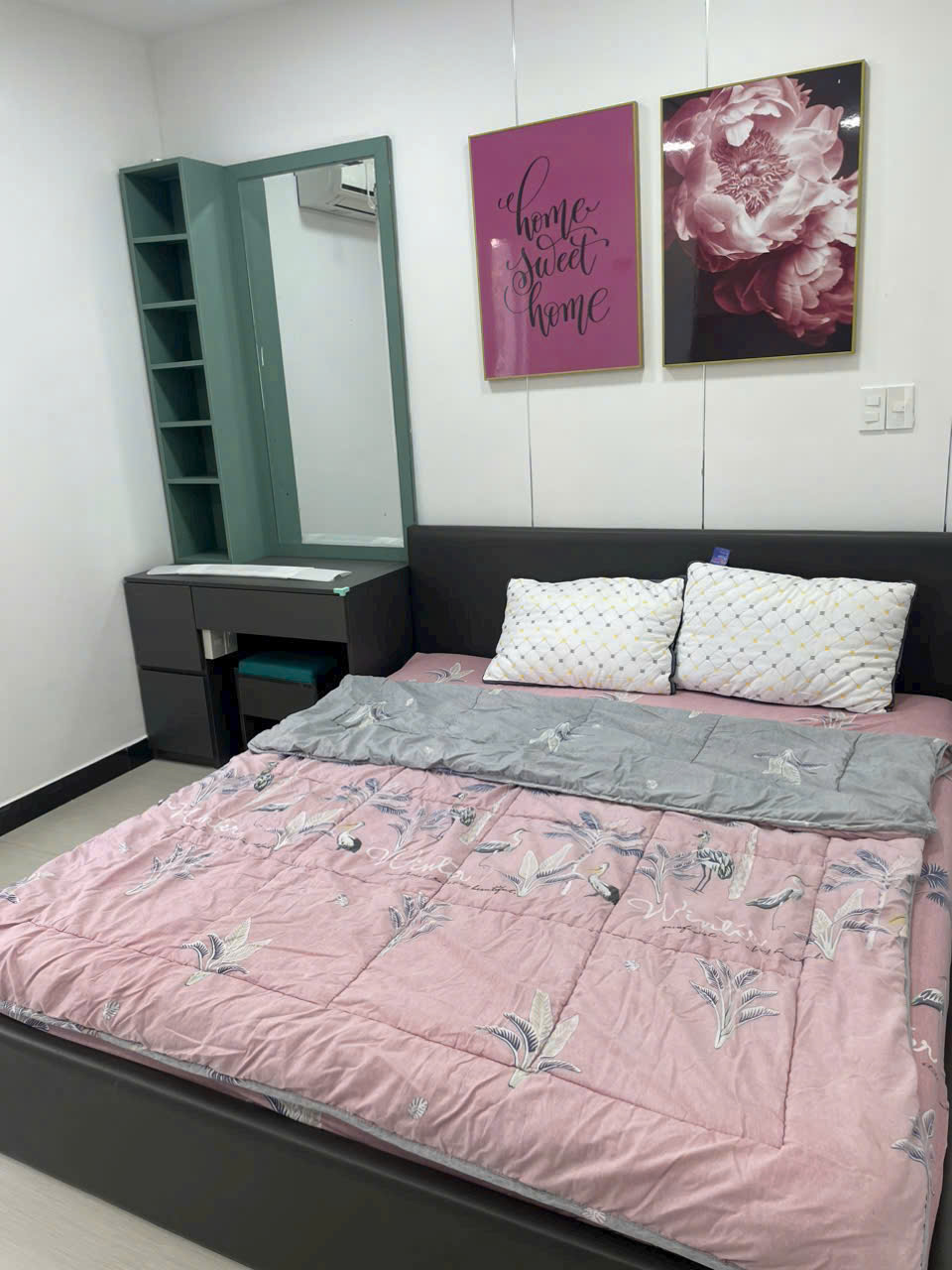 Cần cho thuê căn hộ Mỹ Khánh , đường Nguyễn Đức cảnh ,PMH , Q7, dt:118m2 ,3PN.LH:0906611859 Thư 