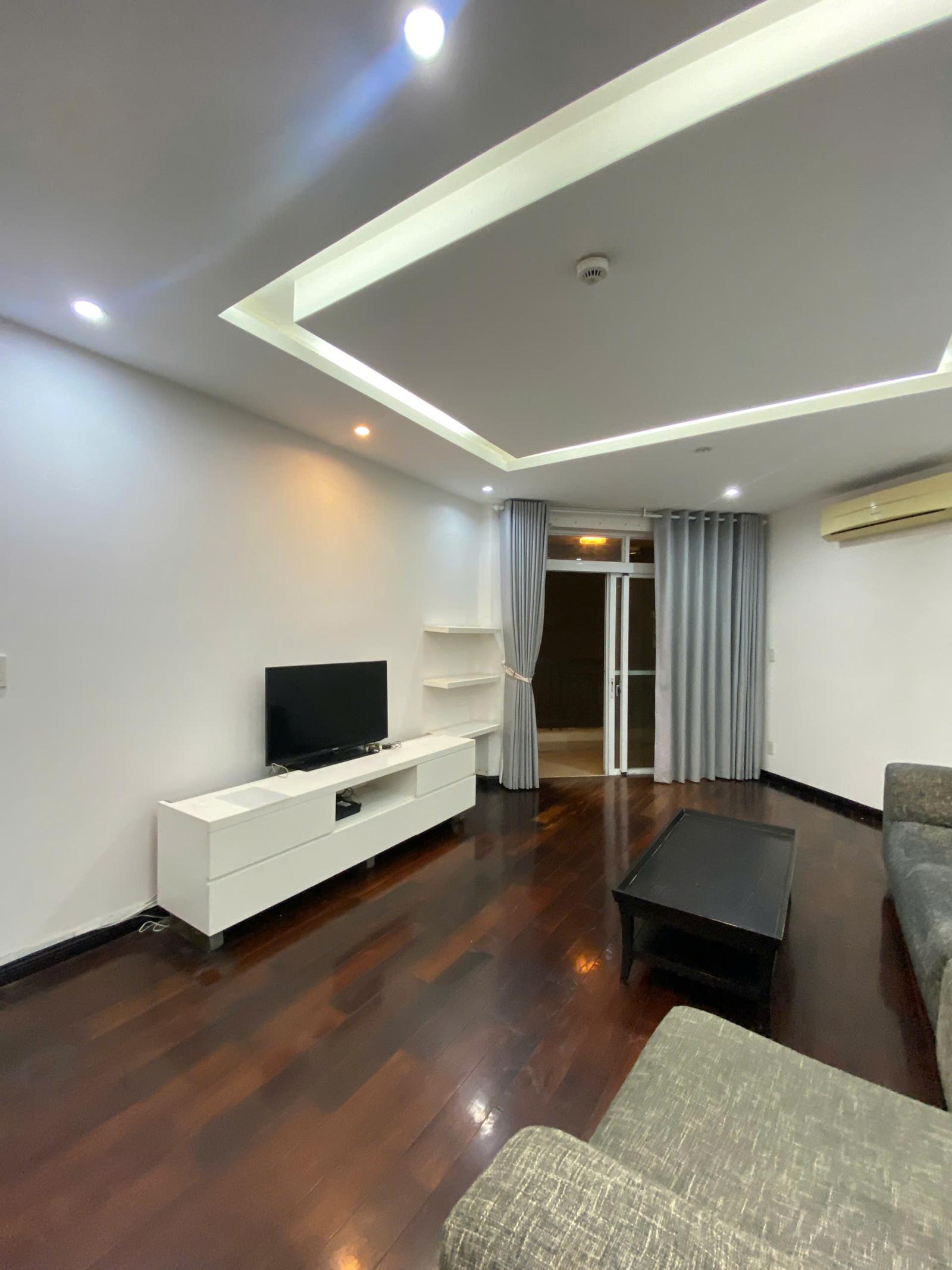 Cần cho thuê căn hộ Green View , Phú Mỹ Hưng ,Quận 7, dt: 118m2 , 3PN,2WC, giá : 23 triệu(TL).LH: 0906611859 Thư